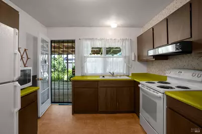 4911 Oak Park Way, Santa Rosa, CA 95409 - Photo 11