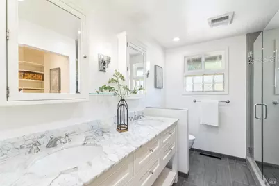 700 Montclair Drive, Santa Rosa, CA 95409 - Photo 23