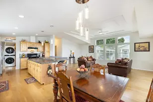 121 Cabana Dr, Napa, CA 94558 - Photo 23