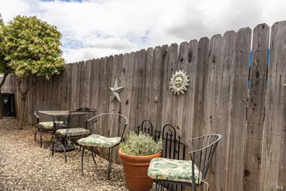 121 Cabana Drive, Napa, CA 94558 - Photo 37