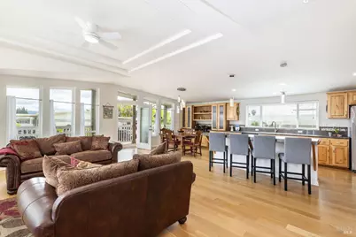 121 Cabana Drive, Napa, CA 94558 - Photo 13