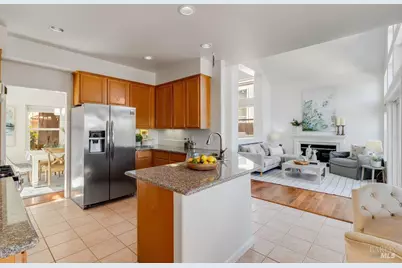 154 Camino Del Sol Court, Vallejo, CA 94591 - Photo 25