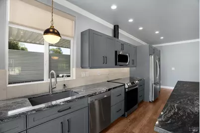 106 Shamrock Circle, Santa Rosa, CA 95403 - Photo 11