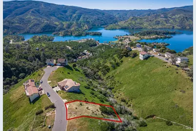 318 Black Oak Lane, Napa, CA 94558 - Photo 3