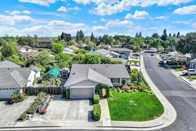 3225 W Pelham Court, Fairfield, CA 94534 - Photo 3