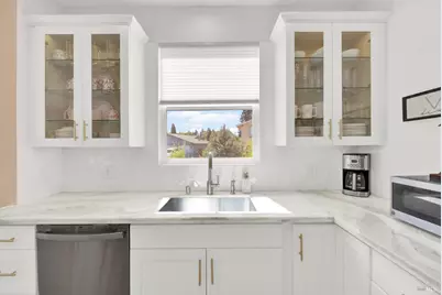 3225 W Pelham Court, Fairfield, CA 94534 - Photo 43