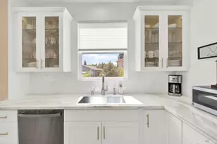 3225 W Pelham Ct, Fairfield, CA 94534 - Photo 43