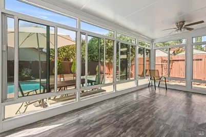 406 Rolling Oak Drive, Vacaville, CA 95688 - Photo 15