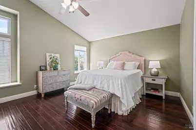 406 Rolling Oak Drive, Vacaville, CA 95688 - Photo 25