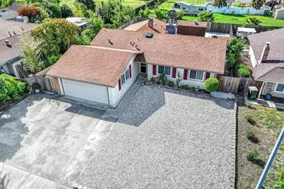 421 Sarah Way, Suisun City, CA 94585 - Photo 3