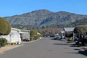 122 Burgundy Cir, Yountville, CA 94599 - Photo 7