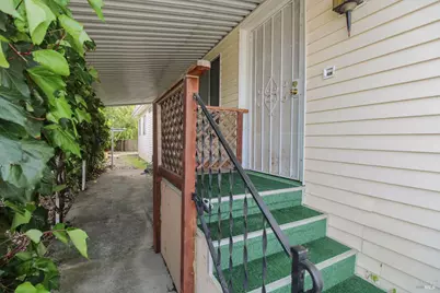 139 Segovia Court, Fairfield, CA 95687 - Photo 7