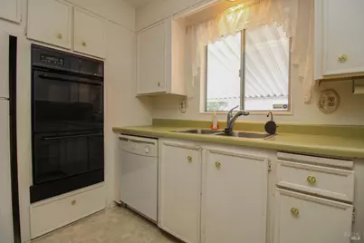 139 Segovia Court, Fairfield, CA 95687 - Photo 23