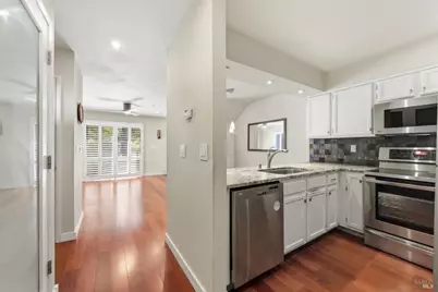 2 Village Parkway, Napa, CA 94558 - Photo 23