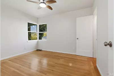 10601 Sheldon Street, Oakland, CA 94605 - Photo 23