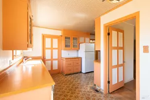 136 Alderbrook Dr, Santa Rosa, CA 95405 - Photo 5