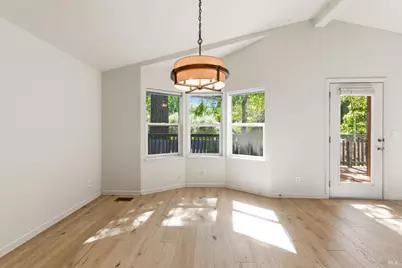 2412 Foothill Boulevard #15, Calistoga, CA 94515 - Photo 5