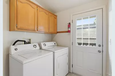 2412 Foothill Boulevard #15, Calistoga, CA 94515 - Photo 9