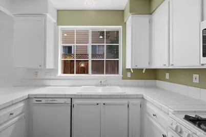 1028 Addison Circle, Petaluma, CA 94952 - Photo 19