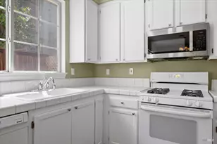 1028 Addison Cir, Petaluma, CA 94952 - Photo 17