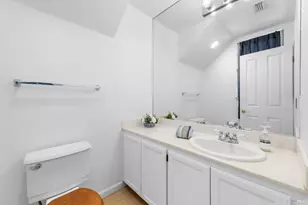 1028 Addison Cir, Petaluma, CA 94952 - Photo 5