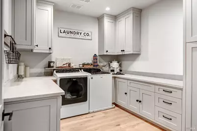 85 W Trinity Road, Glen Ellen, CA 95442 - Photo 29