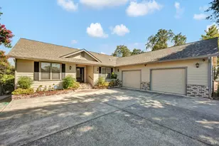 17120 Knollview Dr, Hidden Valley Lake, CA 95467 - Photo 3