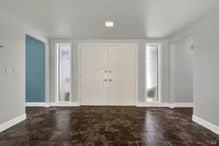315 S Almond St, Dixon, CA 95620 - Photo 13