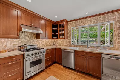 1670 Cabernet Lane, Saint Helena, CA 94574 - Photo 17