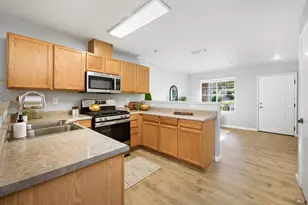 84 Captain Nurse Cir, Novato, CA 94949 - Photo 15