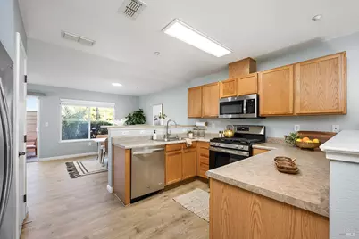 84 Captain Nurse Circle, Novato, CA 94949 - Photo 13