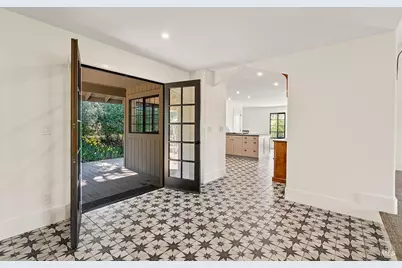 549 Catherine Court, Santa Rosa, CA 95409 - Photo 3