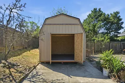 401 Birkdale Drive, Vallejo, CA 94591 - Photo 29