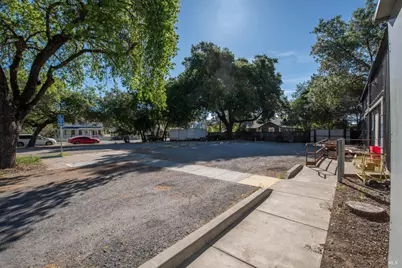 115 E 2nd Street, Cloverdale, CA 95425 - Photo 21