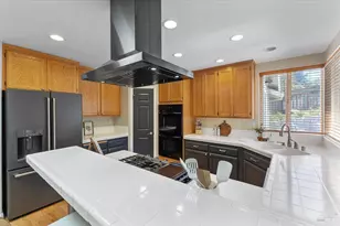 6081 Malcom Ln, Penngrove, CA 94951 - Photo 19