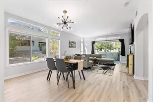 2070 Stonefield Ln, Santa Rosa, CA 95403 - Photo 5