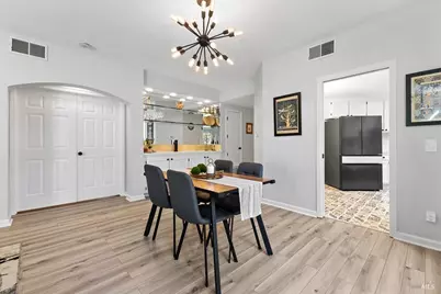 2070 Stonefield Lane, Santa Rosa, CA 95403 - Photo 13