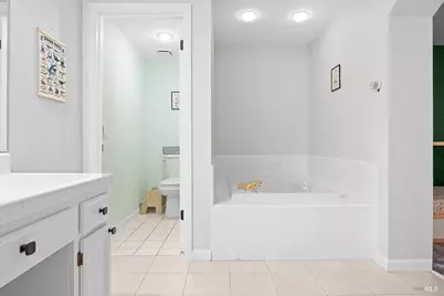 2070 Stonefield Lane, Santa Rosa, CA 95403 - Photo 39