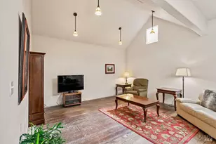 17140 116 Hwy, Guerneville, CA 95446 - Photo 9