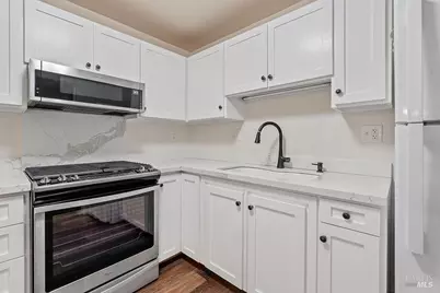 17140 116 Highway, Guerneville, CA 95446 - Photo 37