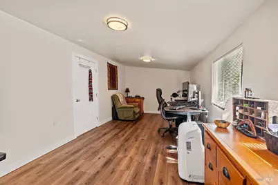 17140 116 Highway, Guerneville, CA 95446 - Photo 23