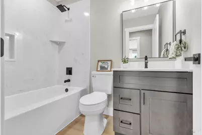 317 N Alamo Drive, Vacaville, CA 95688 - Photo 17