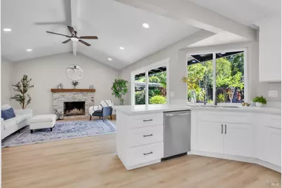 317 N Alamo Drive, Vacaville, CA 95688 - Photo 9