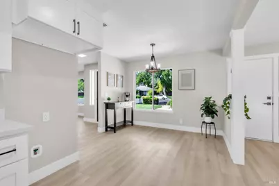 317 N Alamo Drive, Vacaville, CA 95688 - Photo 11