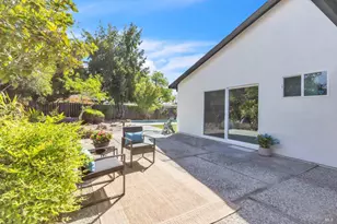 317 N Alamo Dr, Vacaville, CA 95688 - Photo 25