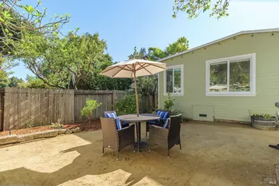 142 Dominga Avenue, Fairfax, CA 94930 - Photo 43