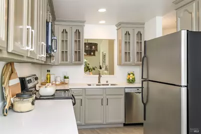 137 Koch Road, Corte Madera, CA 94925 - Photo 11