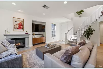 8 Rowe Ranch Court, Novato, CA 94949 - Photo 5