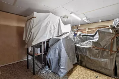 15760 Via Regio, San Lorenzo, CA 94580 - Photo 27