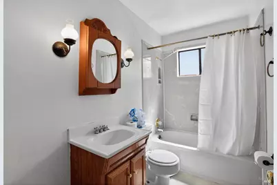 15760 Via Regio, San Lorenzo, CA 94580 - Photo 25